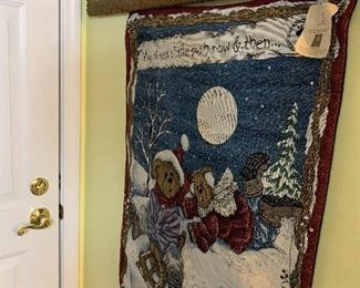 Boyd’s bears wall hanging, yardlong 