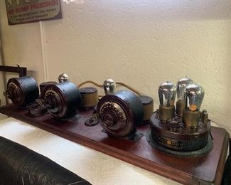 Stunningly clean original Atwater Kent Breadboard Radio