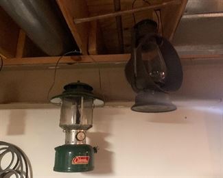 Coleman lantern