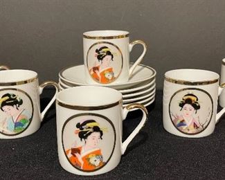 Asian tea cups & saucers