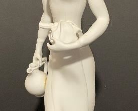 Figurine