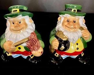 Leprechaun salt & pepper shakers