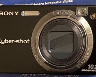 Cybershot digital camera by Sony