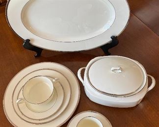 Noritake Crestwood Platinum dinnerware