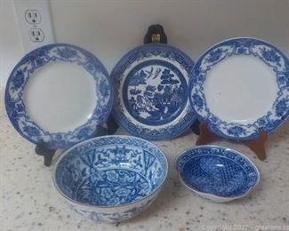 Blue and White Chinoiserie Set