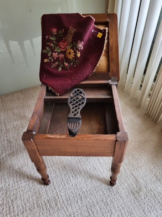 Unique Antique Shoe Shiner