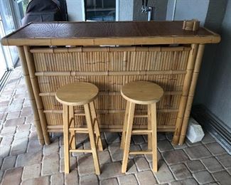 New like bar and bar stools $250