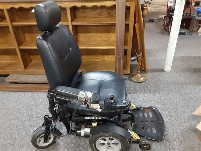 Trident Brand Mobility Chair | Tested & Works! | With Assorted Accessories | 50" x 26" x 48"
