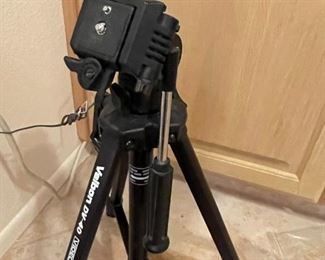 Valbon DV-40 Tripod