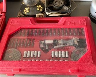 Ohio Forge 75 pc Ratchet Set