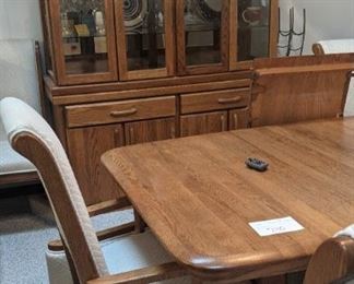 $100 - Oak China cabinet