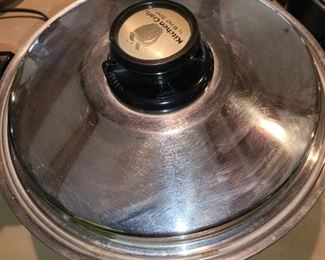 Electric cooker$30.00