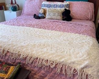 chenille bedspreads all sizes