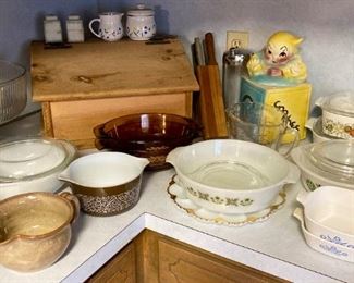 Vintage Pyrex, Glasbake, Fire King, Corning, and MORE!!!
