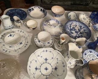 Blue/white China ware