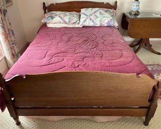 Full size maple bed