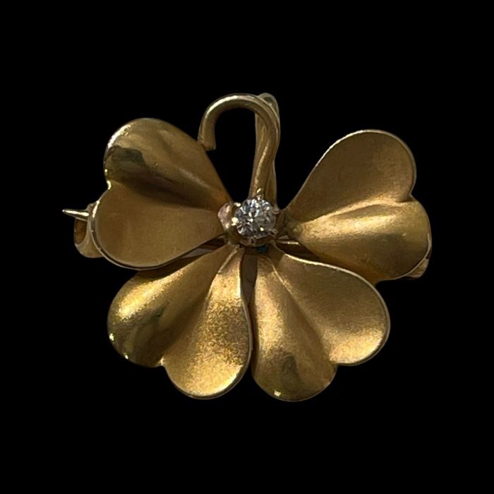 14K Gold Four Leaf Clover Pin with Diamond Center