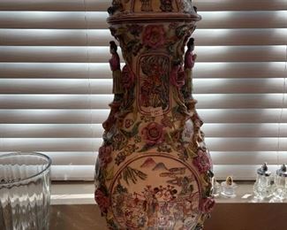18th Century Rose Canton Chinese Vases 