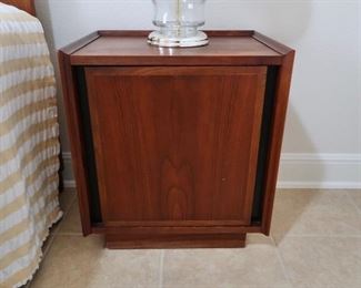 $450.00 each - MCM Esprit Merton L Gershun for Dillingham Night Stands (2) in excellent condition - 19.5" W x 22" H x15" D - $450 ea. if purchased separately or Complete Bedroom Set for $2,100.00 