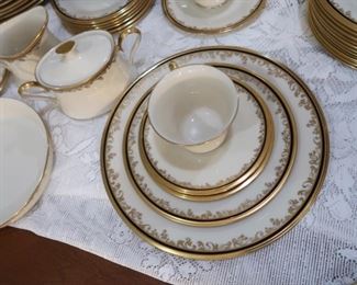$695.00  - 67 Pc Lenox Gold Trimmed Eclipse in excellent condition 