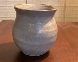#1604K.  Pottery jar 4” $4