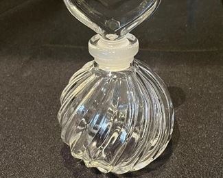 #1521B - Vintage pressed glass perfume bottle $18