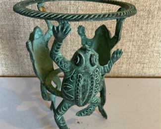 #1203D. 7” frog vase holder (minus vase) $3