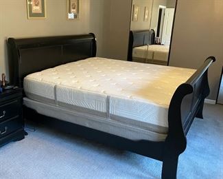 black sleigh bed with King Koil XL 3000 mattress 
