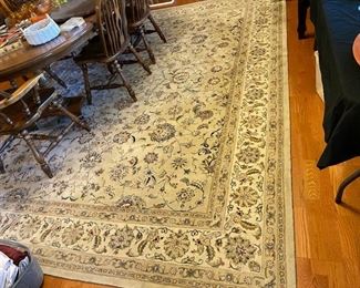 approx 9'x12' wool rug
