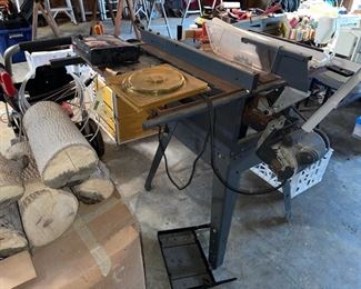 Table saw 