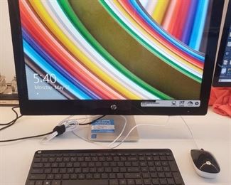 HP All-in-One Touch Screen Desk Top Computer