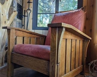 STICKLEY CHAIR SIDE VIEW