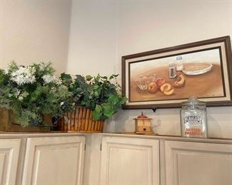 Decorate The Top Of The Kitchen