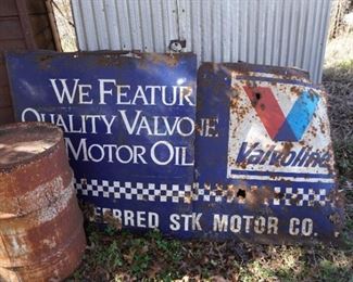 Valvoline sign