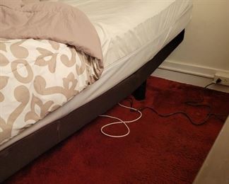 King size dual adjustable bed