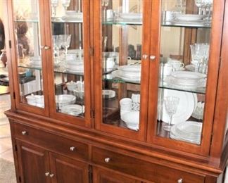 Thomasville china/display cabinet.