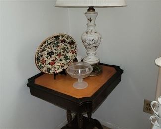 Antique Side Table - Table Lamp 