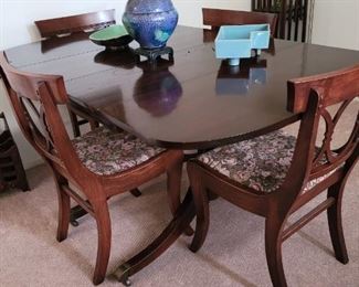 Drop Leaf Duncan Phyfe Table 