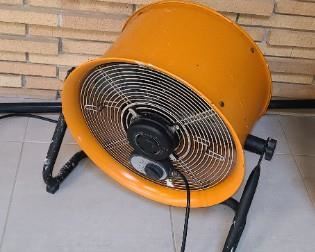 Cool Hermes Orange Fan