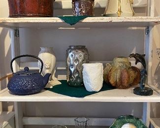 ASSORTED ART POTTERY AND CRYSTAL 