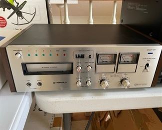 Hitachi 8 track player