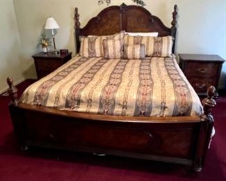 Pulaski king bed