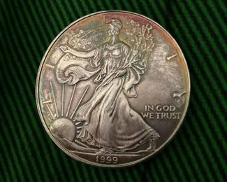 1999 Mint Walking Liberty Silver Dollars (cased ones not shown)