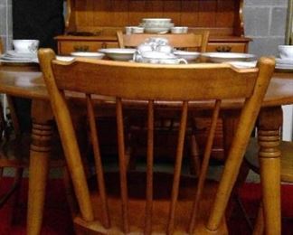 Ethan Allen Table/4 Chairs