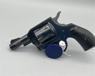 H&R 732 Revolver 32 S&W 2 inch snub nose
