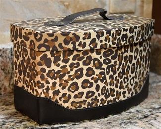 animal print box