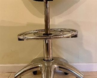 Motorcycle style Bar Stool