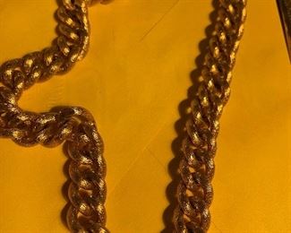 Gold metal necklace - costume