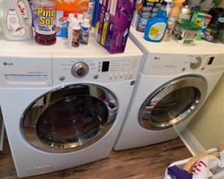 I have washed several loads of clothes in these machines since being in the house. They work great.