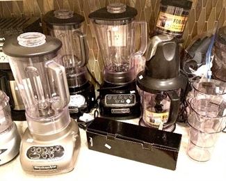 KitchenAid & Cuisinart blenders and food processors